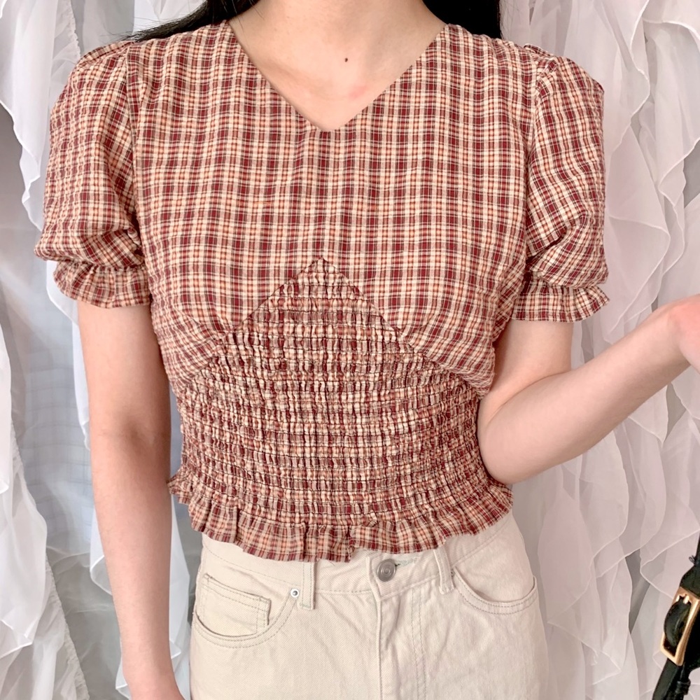 ruched crop top